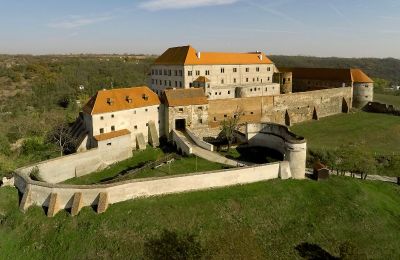 Burg kaufen Jihomoravský kraj, Foto 1/15