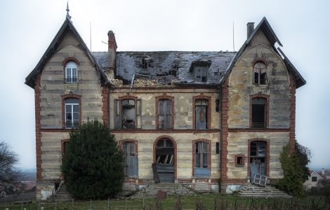  - Château de Sacy 2015: Die Villa im Weinberg  beherbergt 2018 ein Hotel und Restaurant