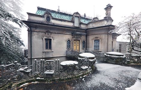 Brunate, Via Attilio Pirotta - Villa Pirotta Bonacossa in Brunate