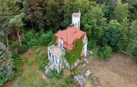 Józefów, Willa Gąseckich - Villa Gąsecki in Józefów