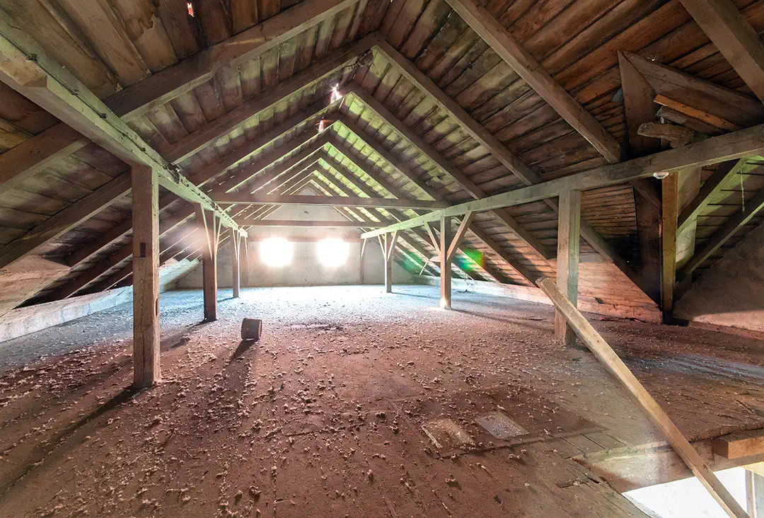 Dachboden Schloss, Brandschutz