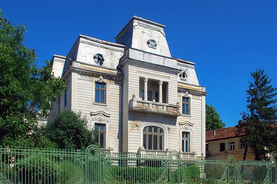 Stadtpalais in Craiova, der Stadt der tausend Millionäre