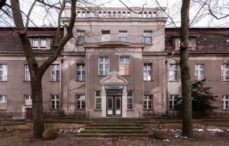Doberlug-Kirchhain, Am Krankenhaus - Gutshaus Kleinhof (Doberlug-Kirchhain)