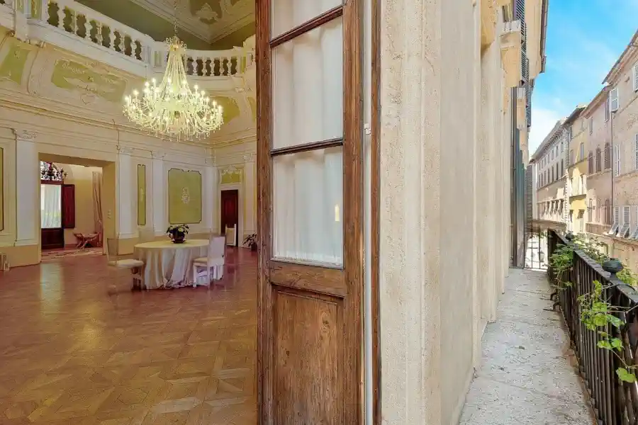 Palazzi und urbane Paläste zum Verkauf in Europa