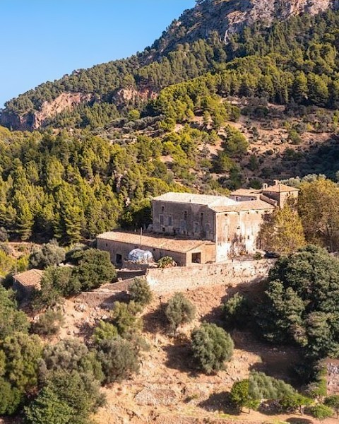 Châteaux en Espagne
