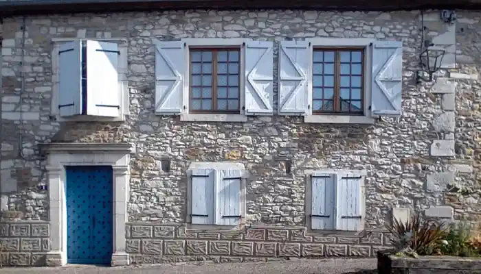 Historische Immobilie kaufen Lasseube, Neu-Aquitanien,  Frankreich