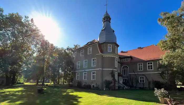 Schloss erwerben Koźmice, Niederschlesien