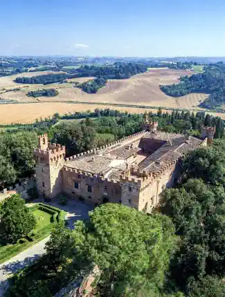 Castello di Oliveto – Castello rinascimentale con oltre 1.200 ha, Castelfiorentino, Toscana
