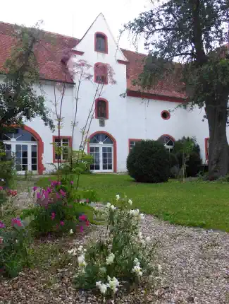 Schloss Stopfenheim nahe Brombachsee, Nahwärme, 91792 Ellingen, Bayern