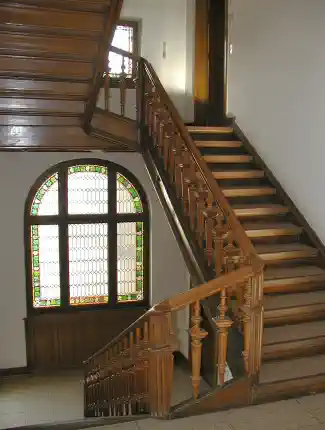 REPRÄSENTATIVES ANWESEN MIT NEO-RENAISSANCE-VILLA mit Nebengebäuden & guten Entwicklungschancen, Neustadt an der Weinstraße, Rheinland-Pfalz