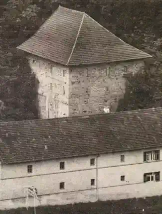 Historischer Kult-Turm und Disco im wunderschönen Allgäu in Deutschland, 87634 Obergünzburg, Bayern
