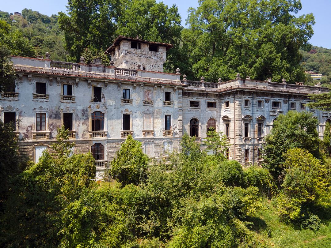 Alte Villen zum Verkauf am Lago Maggiore